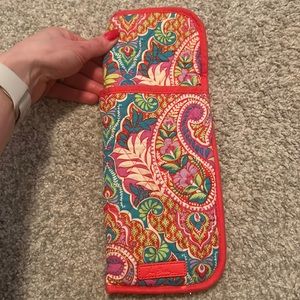 Vera Bradley Curling & Flat Iron Cover in Paisley in Paradise